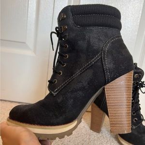 Suiteblanco Black Ankle Boots with Heels
